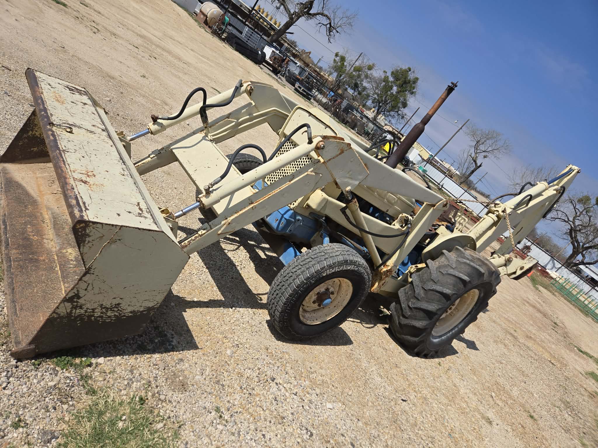 17ebb381-c6c6-4d3d-92a4-830b6aa3ffc1