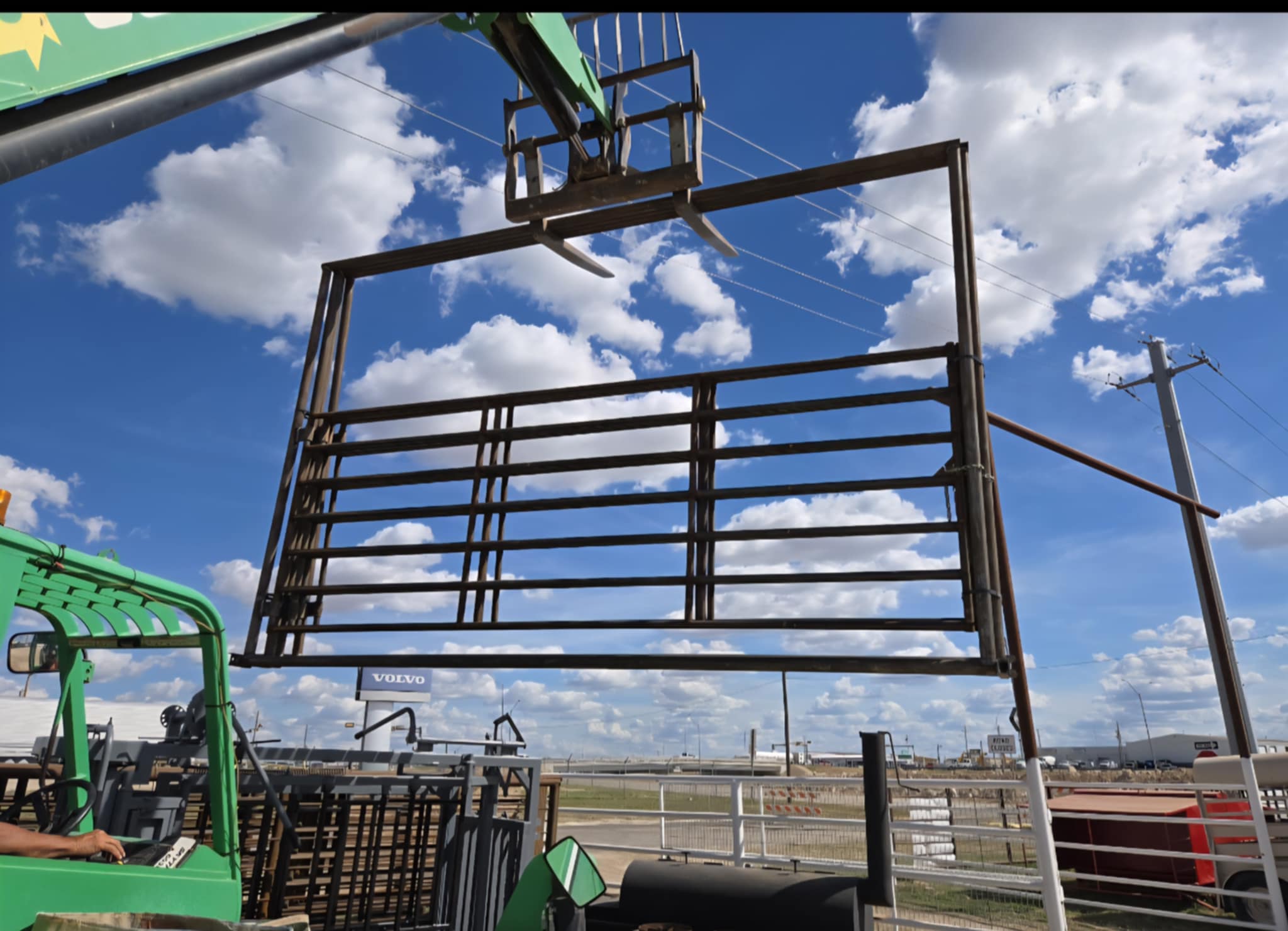 6548d689-b387-46ec-a4a8-65e781f066a7