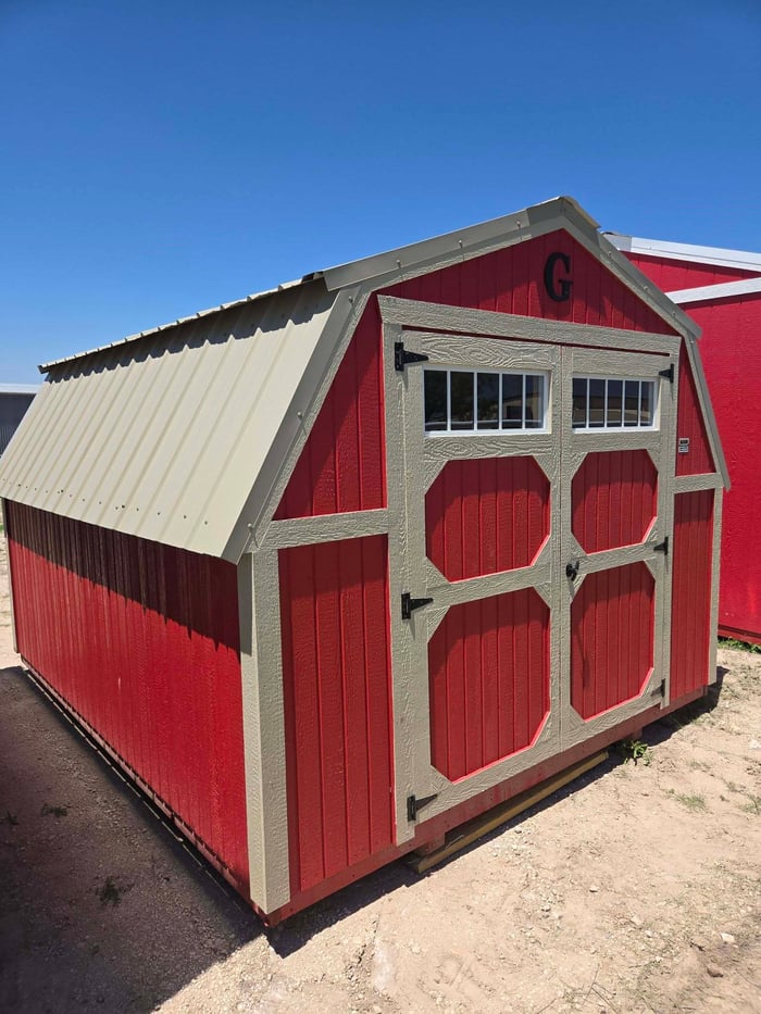 10x12 Barn image