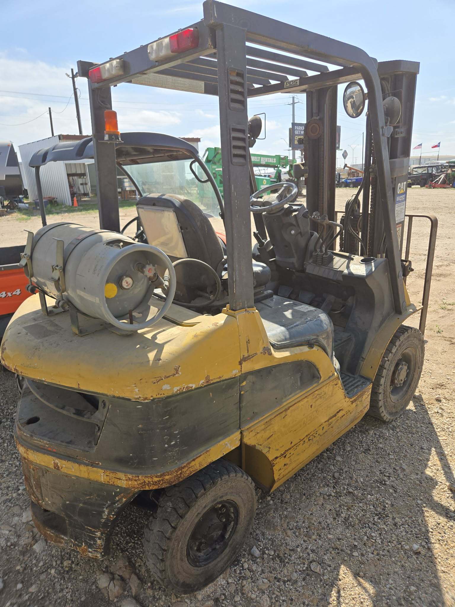 77e63841-d0d3-47ca-995d-d3455587c1c7