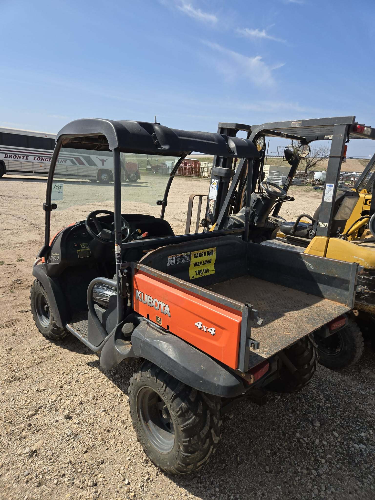 abdc6054-143a-4806-8866-77fec5570e03