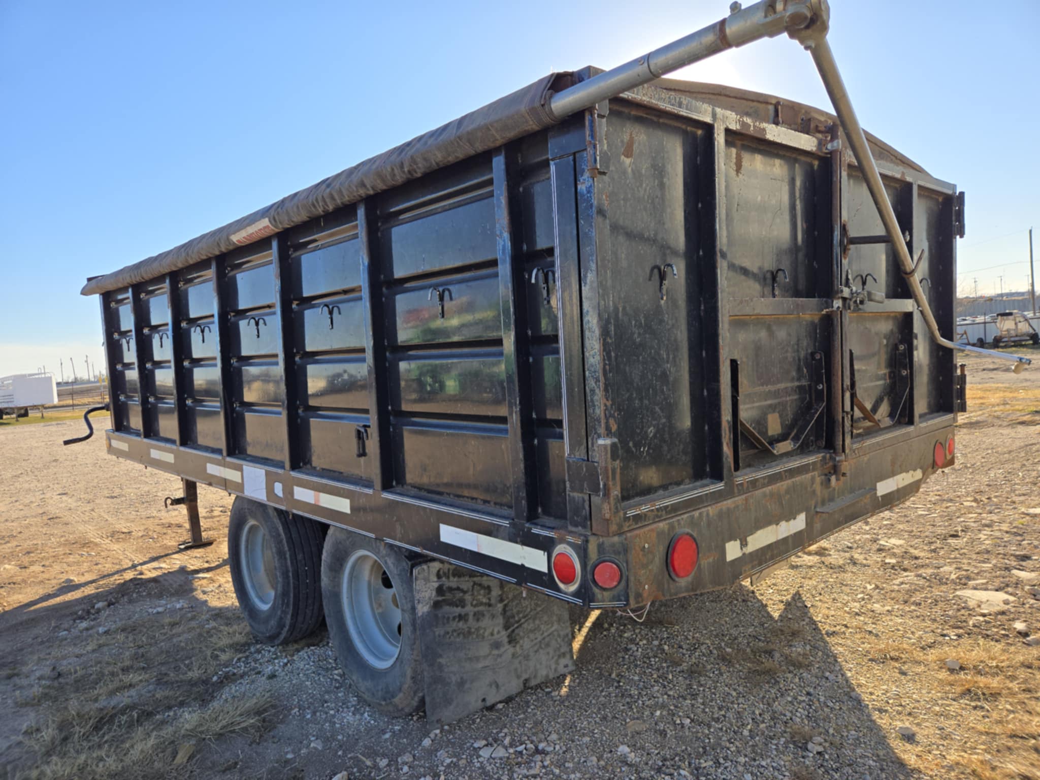 e7a00f31-7c53-43ef-8ade-bed6fa188ec0